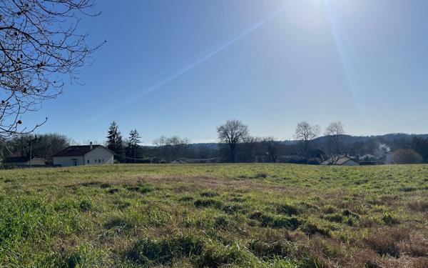 Maison à vendre    5 pièces •  Habas