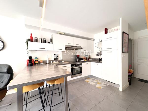 Appartement 3 pièce(s) 2 chambre(s) 52 m²