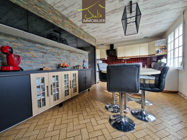 MAISON FAMILIALE AUX PORTES DE BRESSUIRE avec 1,6 HECTARE DE TERRAIN