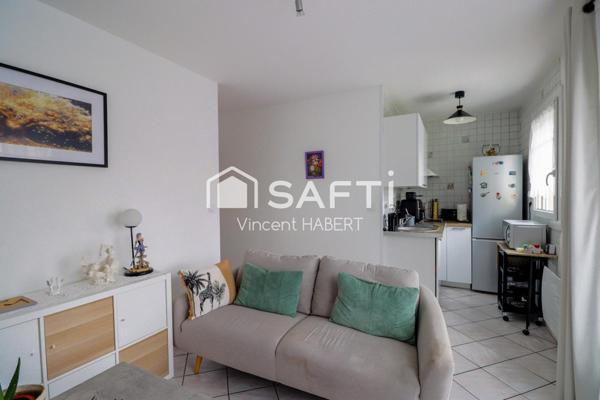 Carrières-sous-Poissy, appartement T2 proximité toutes commodités.