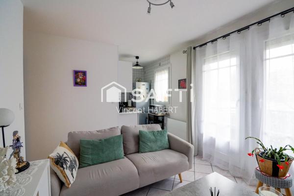 Carrières-sous-Poissy, appartement T2 proximité toutes commodités.