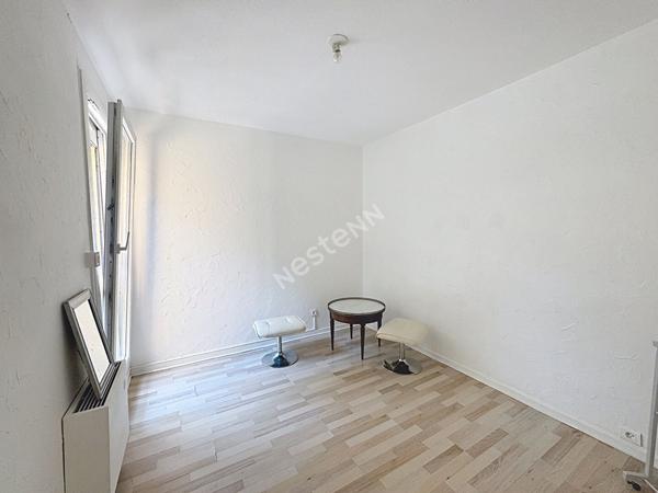 La Seyne-Sur-Mer - Tamaris Appartement de 4 pièces de 79 m² avec Terrasse, Jardin + Garage