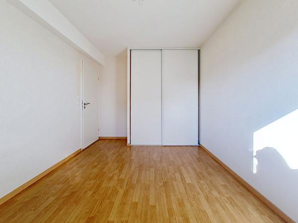 Orléans - Appartement T3 avec ascenseur, balcon et parking