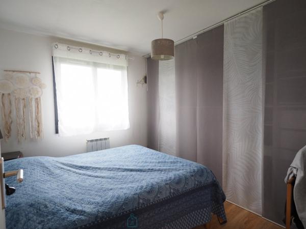 Agréable contemporaine 4 chambres sur terrain 1 415 m²