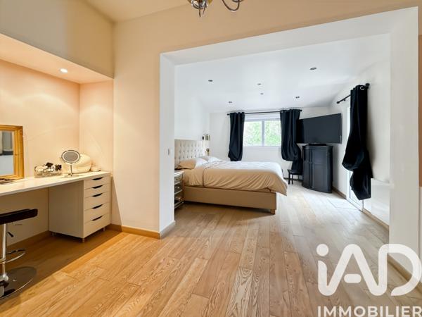 Maison à vendre 8 pièces 280 m² Santeny