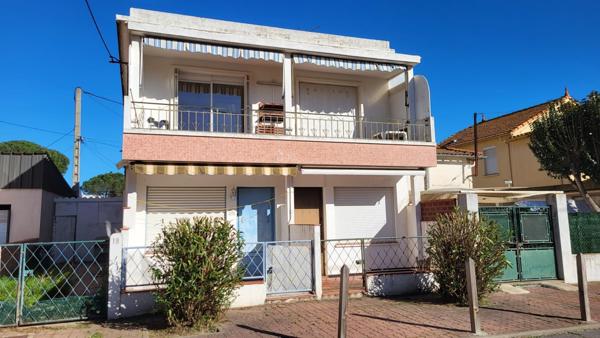 Petite copropriété -STUDIO 22m² - 30 mètres de la plage