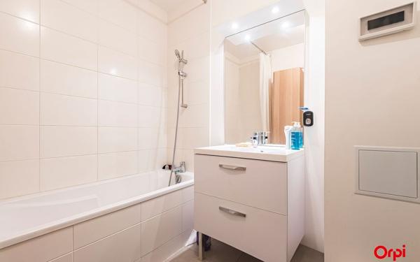 Appartement à vendre    3 pièces • 64,08 m2 Reims