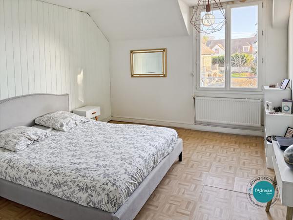 Maison Mennecy 5 pièce(s) 82 m2