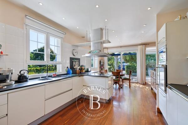 Biarritz, Maison de ville 5 Chambres -  230 m² à vendre