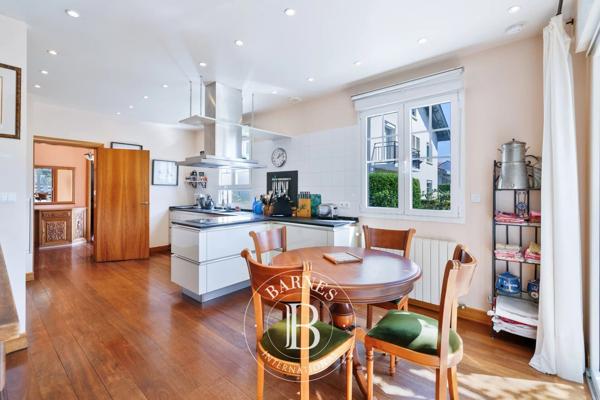 Biarritz, Maison de ville 5 Chambres -  230 m² à vendre