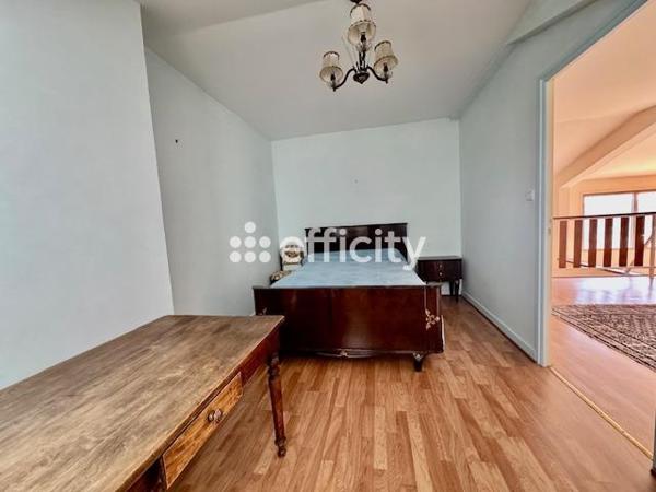 Appartement 7 pièces - 155 m² Exclusivité efficity