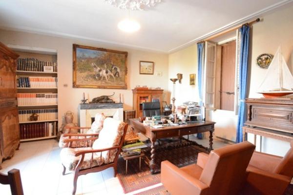 Maison à vendre 6 pièces HIERSAC (16) Rénovation à prévoir