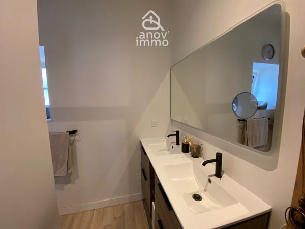 Maison
                                                                                                                                                                                                                                                                                                                        6 pièce(s)                                                                                                                                                                                                          3 chambre(s)                                                                                                                                                                                                          115  m²