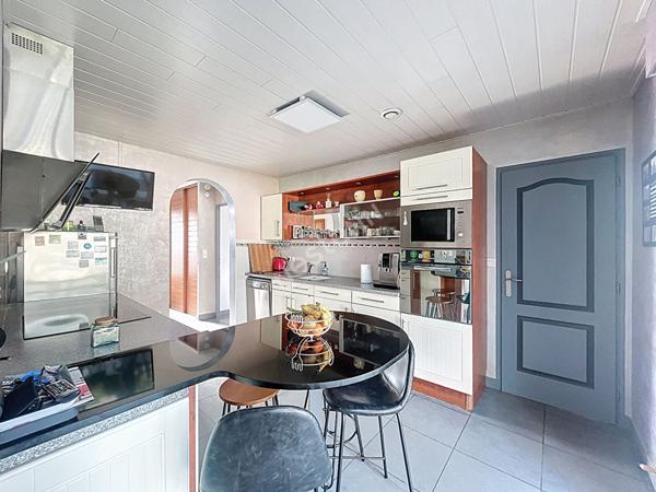 Maison à vendre 5 pièces - Montaigu Vendée