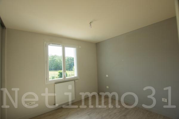 Très jolie maison avec jardin et garage
