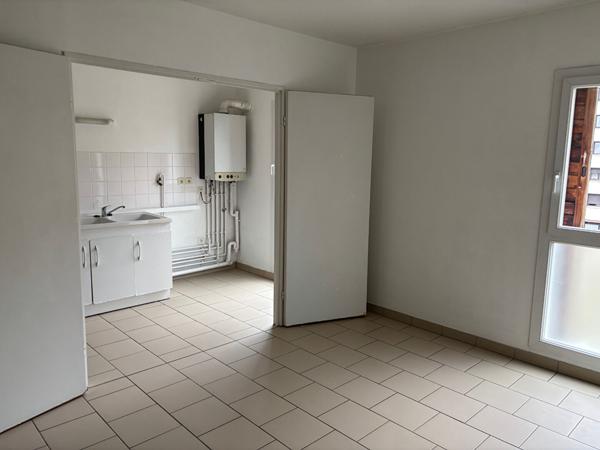 NANCY Appartement 2 pièces et PARKING - 54.76 m2
