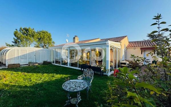 Maison à vendre    5 pièces •  Jard-sur-Mer