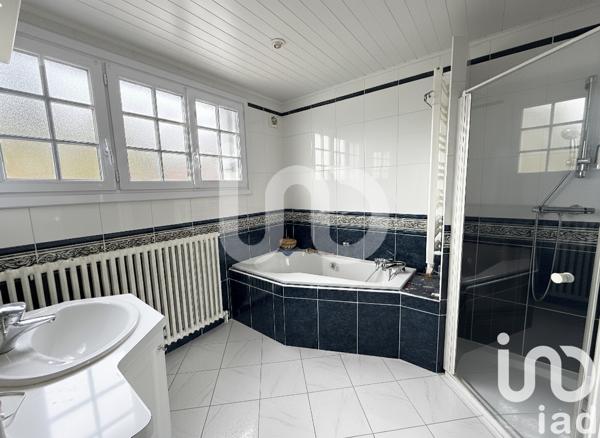 Maison à vendre 5 pièces 119 m² Le Vieil-Évreux