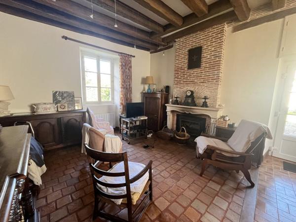 Maison à vendre |  Menars |  14 pièces | 325 m²