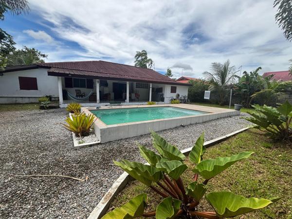 VILLA T5 + BUREAU AVEC PISCINE ET JARDIN