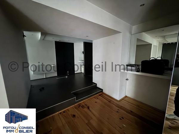 HYPER CENTRE NIORT LOCAL COMMERCIAL 43m2