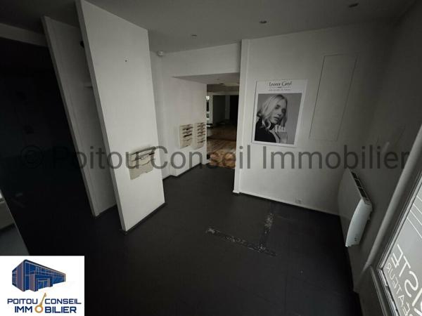 HYPER CENTRE NIORT LOCAL COMMERCIAL 43m2