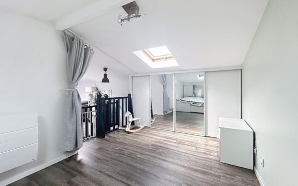 Appartement à louer    3 pièces • 49 m2 Joinville-le-Pont