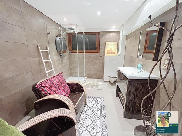 Vente / Maison et grand terrain