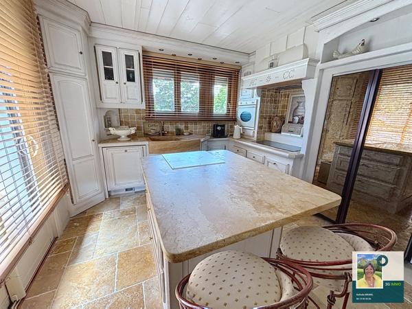 Vente / Maison et grand terrain