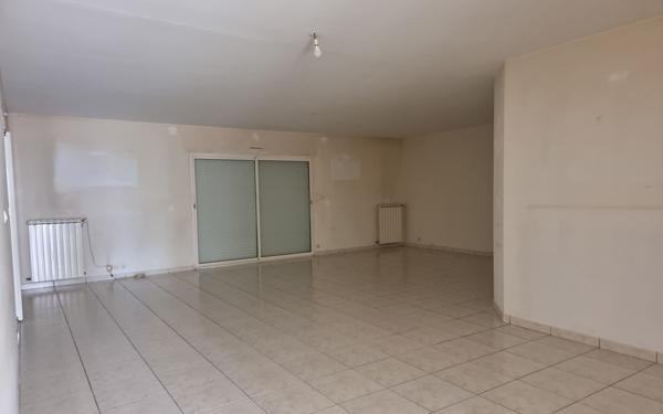 Maison à vendre    5 pièces • 119 m2 Périgny