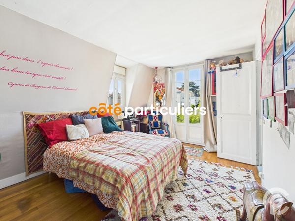 Vente Maison168 m² - 7 Pièces - Clamart (92140)