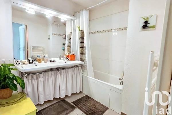 Appartement à vendre 3 pièces 70 m² Vénissieux