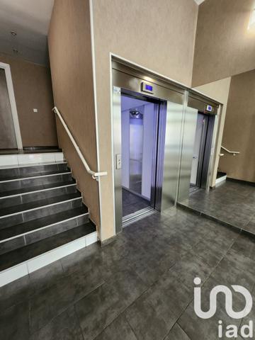 Appartement à vendre 3 pièces 70 m² Vénissieux