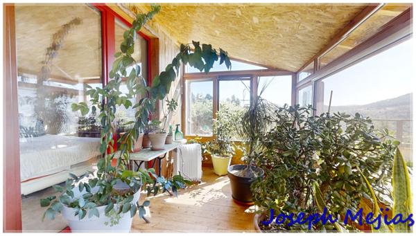 Saint-Étienne-de-Serre (07190) Saint Etienne de Serres, Maison bioclimatique 144 m², 4 chambres, terrain 700 m²