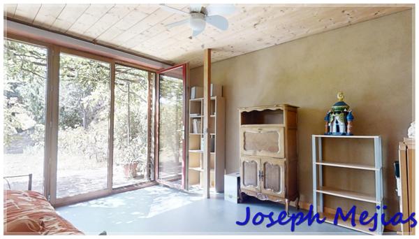 Saint-Étienne-de-Serre (07190) Saint Etienne de Serres, Maison bioclimatique 144 m², 4 chambres, terrain 700 m²