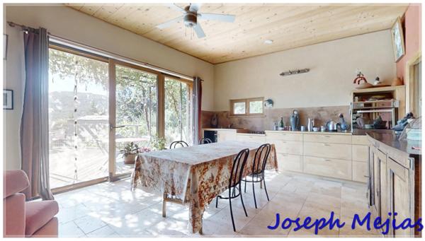 Saint-Étienne-de-Serre (07190) Saint Etienne de Serres, Maison bioclimatique 144 m², 4 chambres, terrain 700 m²