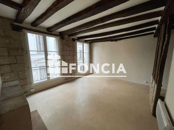 Location Studio 30.5 m² - 63 RUE DU COMMERCE Tours 37000
