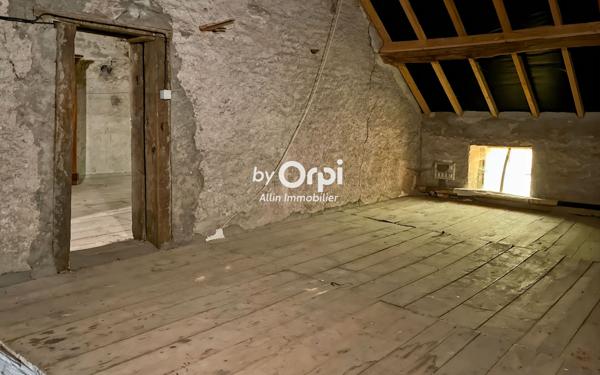 Maison à vendre    3 pièces • 75 m2 Montmarault