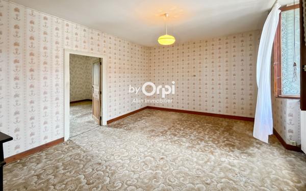 Maison à vendre    3 pièces • 75 m2 Montmarault