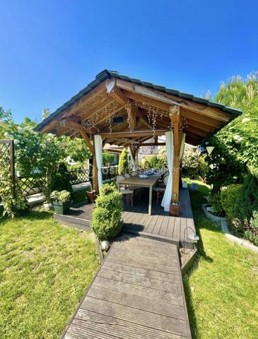 Local d activites de 226 m²