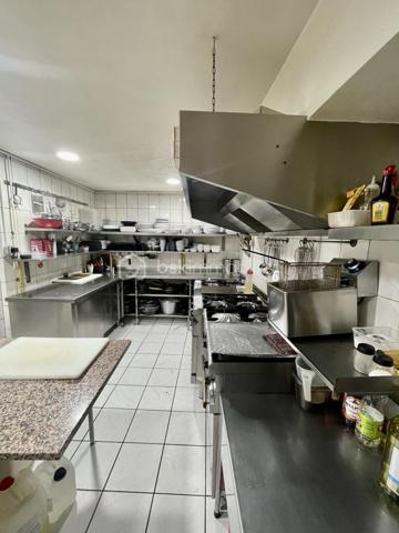 Local d activites de 226 m²