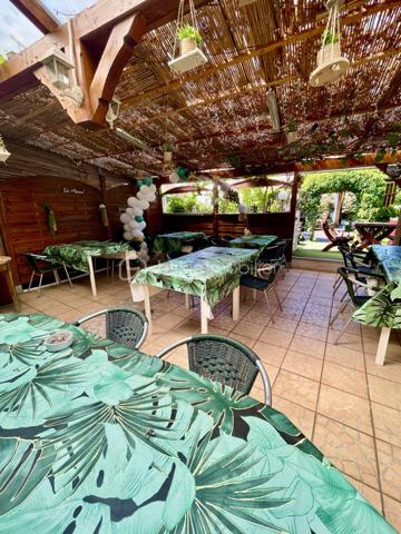 Local d activites de 226 m²