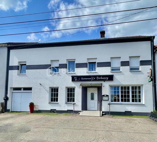 Local d activites de 226 m²