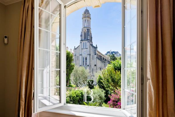 Biarritz, Appartement 2 Chambres -  143 m² à vendre