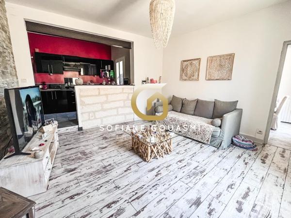 Lunel-Viel (34400) Maison de village sans extérieur - Lunel-Viel - 34400