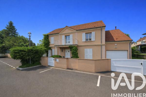 Maison à vendre 7 pièces 182 m² Moulins-lès-Metz