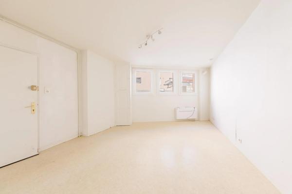 Appartement à vendre 1 pièce 21.5m² Clermont-Ferrand (63000)