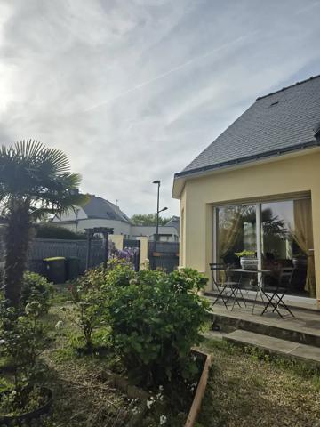 Maison 5 chambres et un bureau centre bourg
