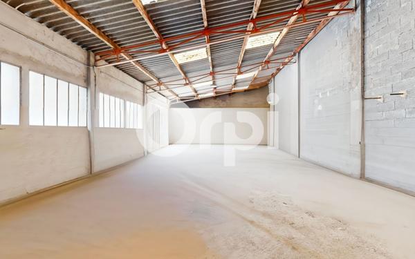 Maison à vendre    4 pièces •  Ruoms