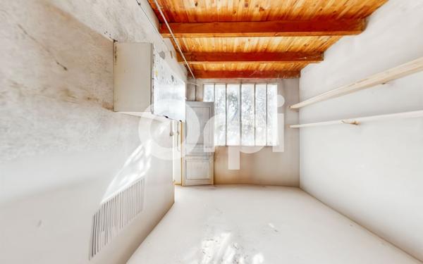 Maison à vendre    4 pièces •  Ruoms